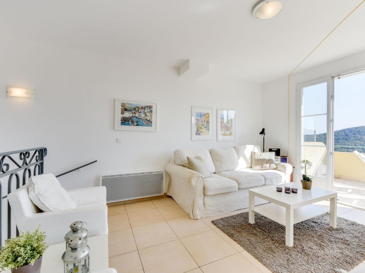 Holiday Home Le Belvedere By Interhome Cavalaire-sur-Mer Exteriör bild